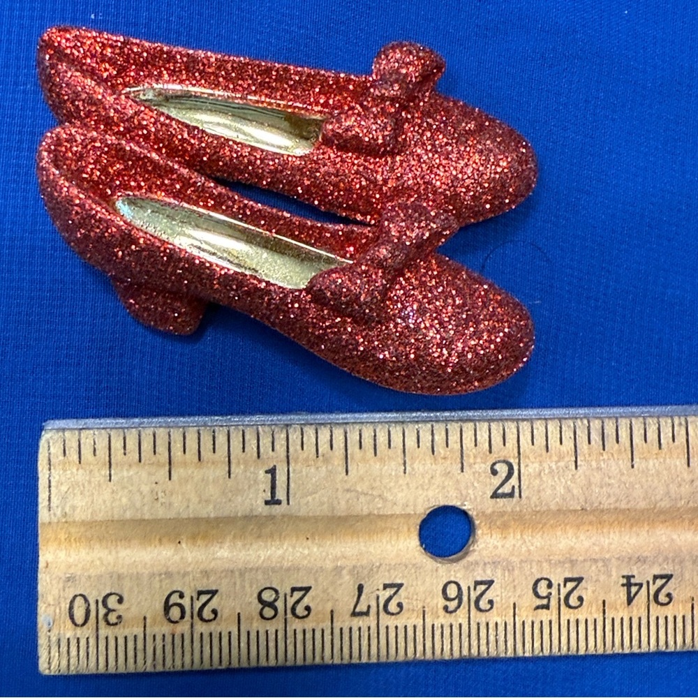 Red Glitter Shoe Brooch